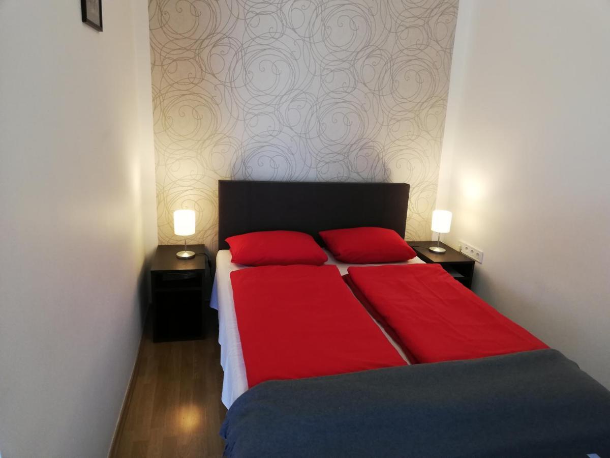 Eden Panzio Bed and Breakfast Έγκερ Εξωτερικό φωτογραφία