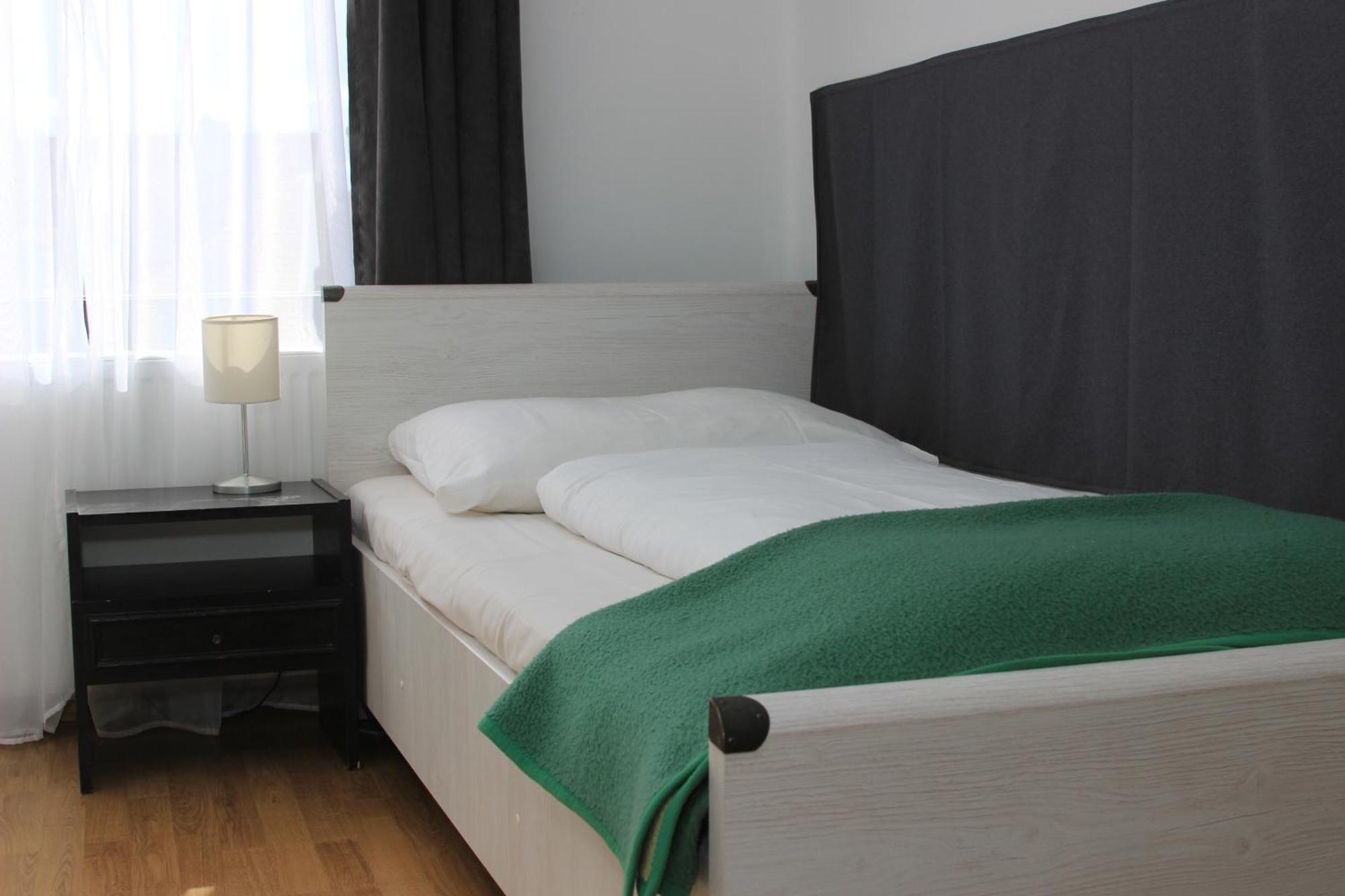Eden Panzio Bed and Breakfast Έγκερ Εξωτερικό φωτογραφία