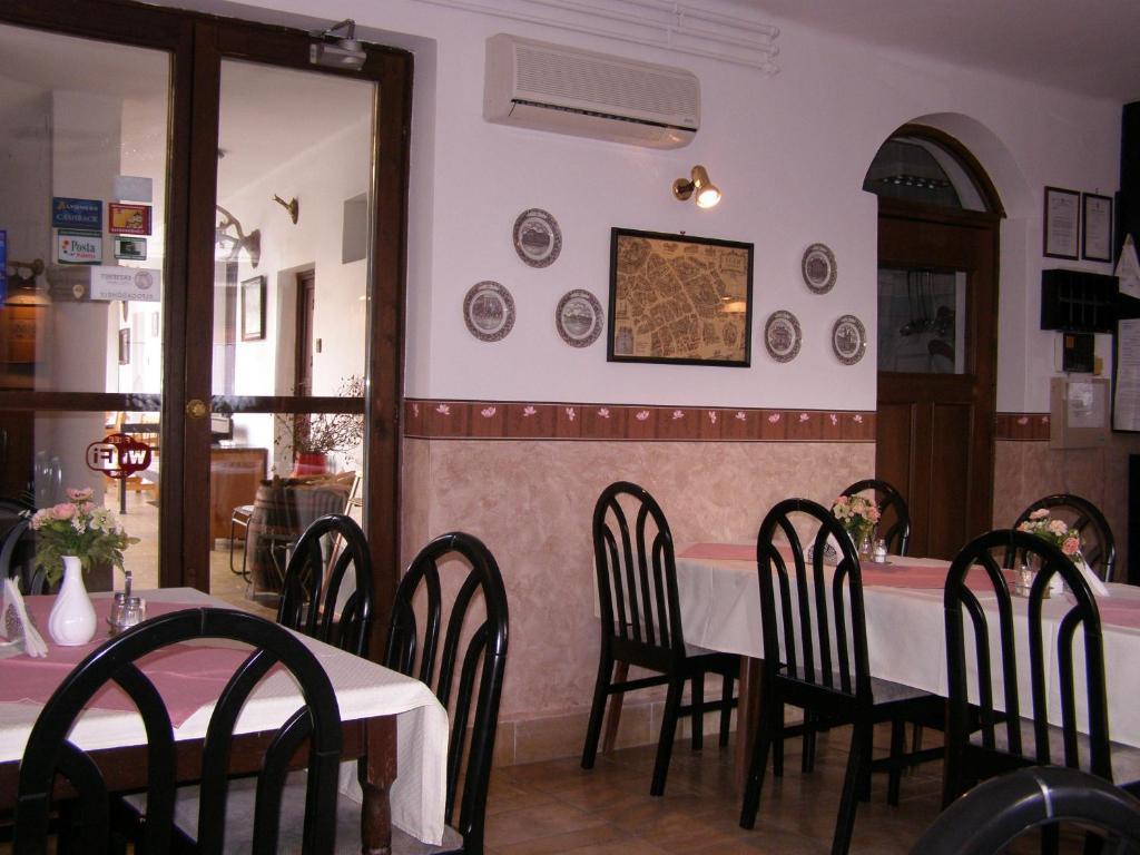 Eden Panzio Bed and Breakfast Έγκερ Εξωτερικό φωτογραφία