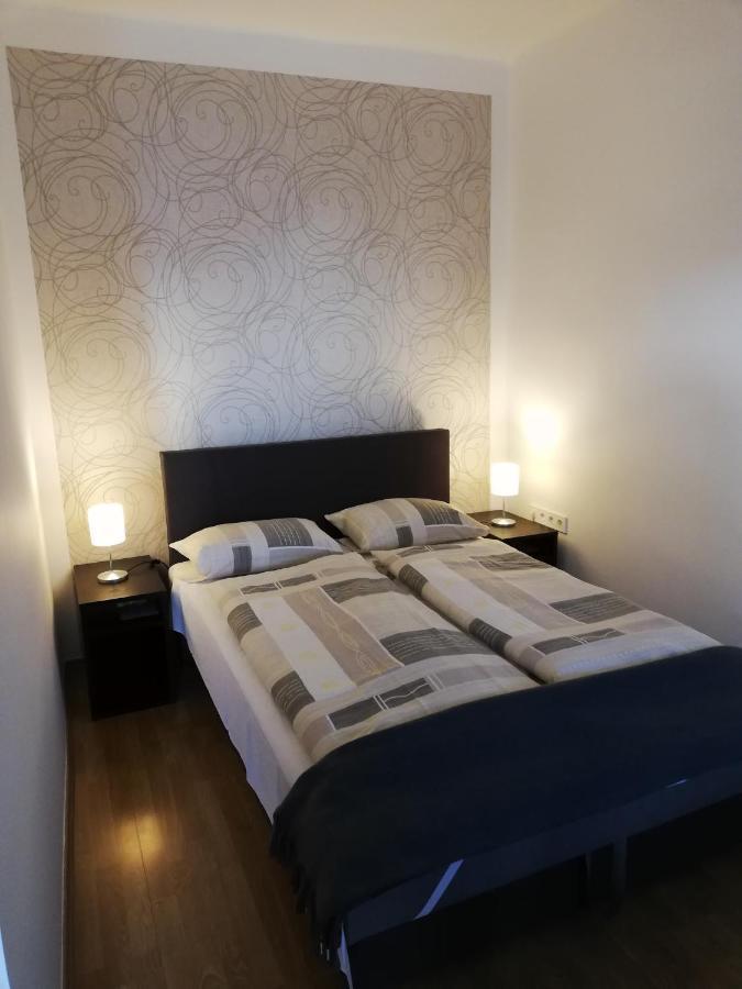 Eden Panzio Bed and Breakfast Έγκερ Εξωτερικό φωτογραφία